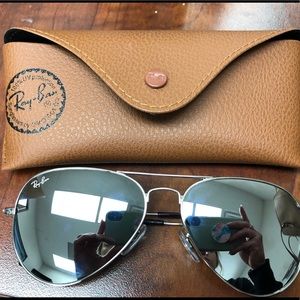 Ray-Ban silver mirror aviator 58